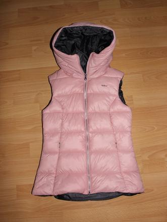 Vatovaná vesta s kapucou willard nenošená, s