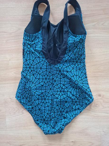 Plavky vel.36/38 zn.nabaji, 36