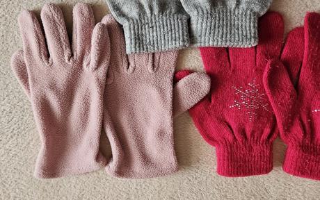 Dívčí rukavice, 134