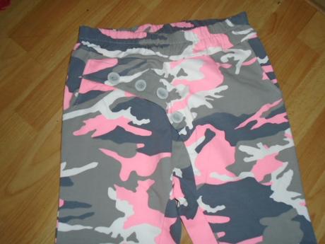 Tepláky kalhoty maskáč snížený sed vel 158/164 - s, 158 / 164 / s