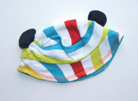 C85 chlapecký klobouček vel. 68, disney,68