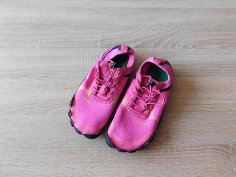 Boty do vody saguaro vel.36, 