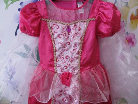 Karneval-růžové šaty a čepec pro princeznu, 