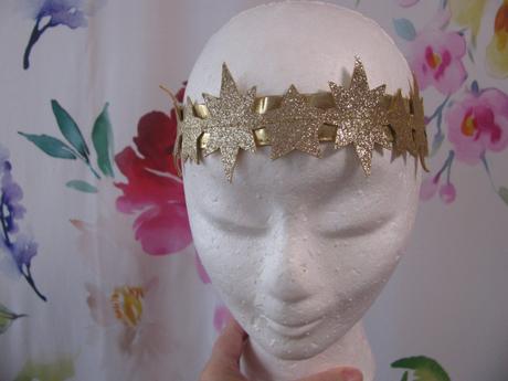 Krásný kostým - šaty řecké bohyně+zlatá čelenka, 