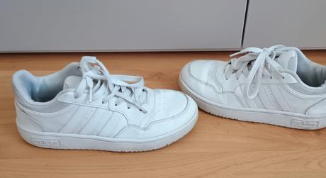 Krásné bílé tenisky adidas, adidas,36