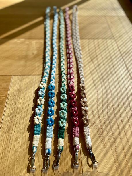 Crossbody poutko na mobil, 