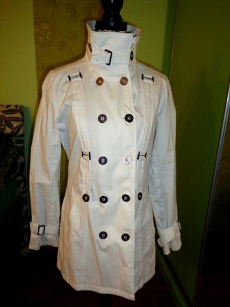 Krásný bílý kabát, l