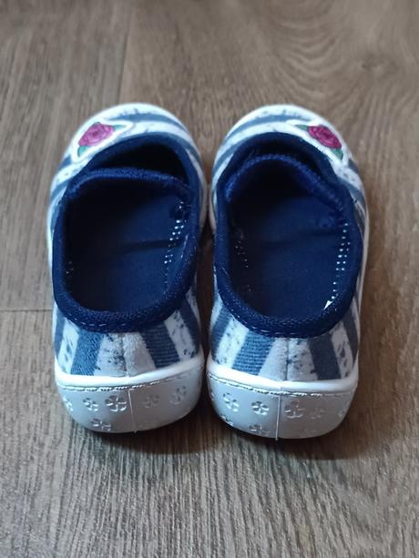 2x dívčí bačkory/baleríny, vel.25, 25
