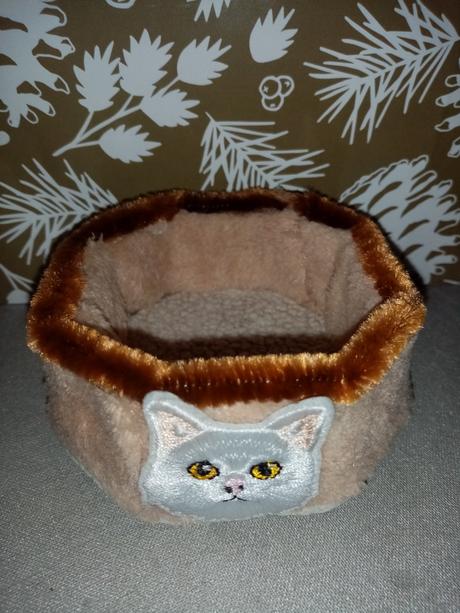 Lps - littlest pet shop - pelíšek velký,