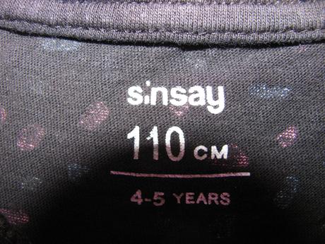 Černé bavlněné tričko s puntíky, sinsay,110