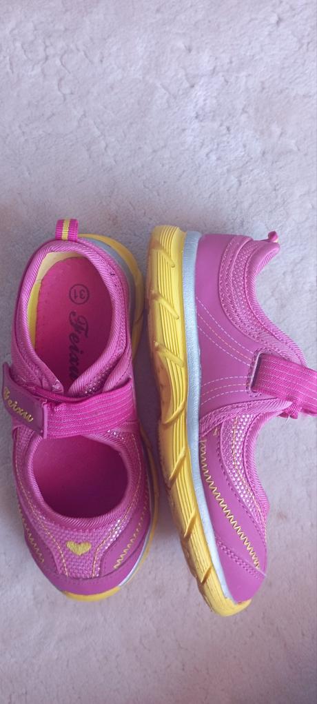 Sandálky zn."feixu" vel."31", 31