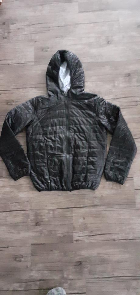 Přechodová bunda, 164