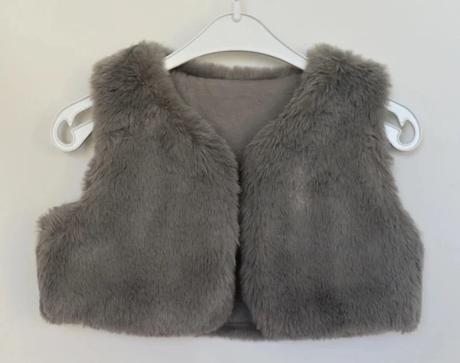 Vesta vel. 3 - 6 m, tu,68