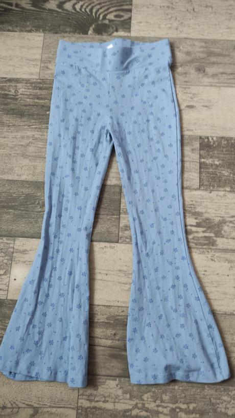 Tepláky dívčí do zvonu, 122