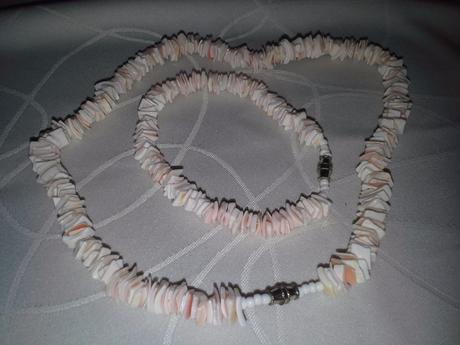 Náhrdelník a náramek, 