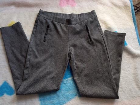 Dámské kalhoty velikost xs/s, xs