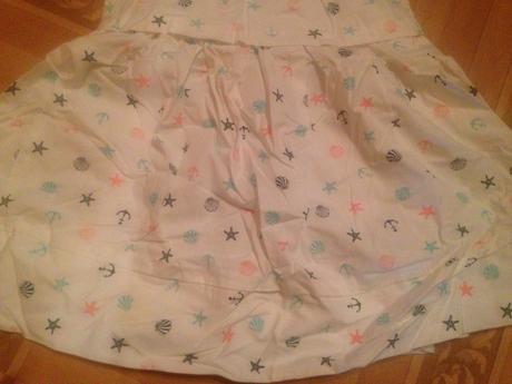 Nové dívčí šaty mušle, kotvy, hvězdice vl. 86 - 92, pepco,86