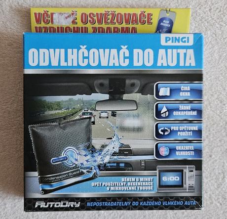 Držák na tablet do auta na opěrku hlavy+odvlhčovač, 