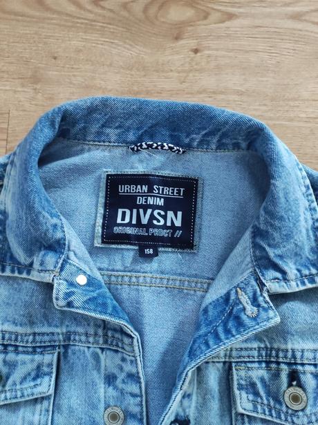 Chlapecká džízka, c&a,158