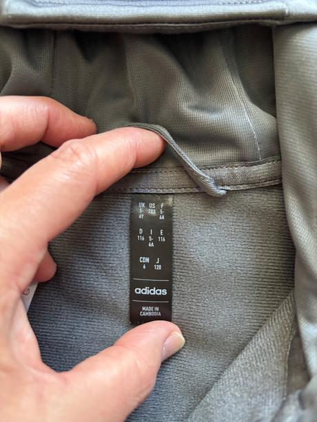 K6/ mikina sportovní adidas - v.5/6 let, adidas,116