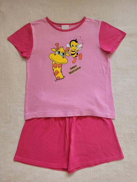 Dívčí krátké pyžamo s žirafou, 140