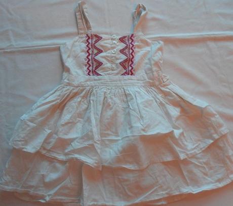K246. mini šaty/tunika s výšivkou+spodnička 4-5let, 110