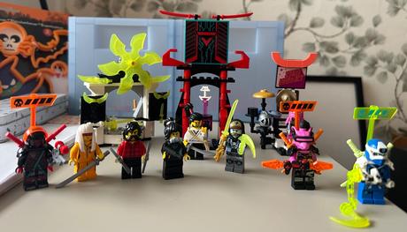 Lego ninjago 71708 hráčská burza,