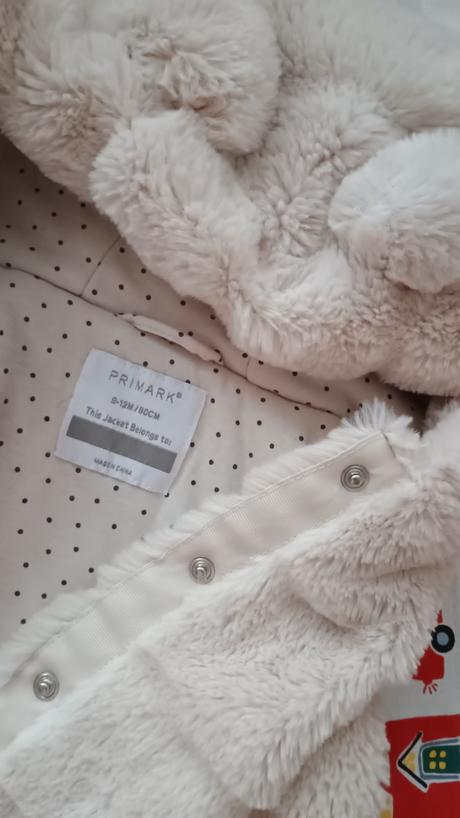 Nádherná chlupatá vestička s oušky na kapuci, primark,80