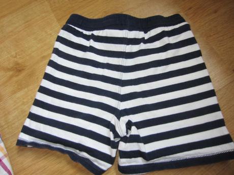 Veselé pohodlné pruhované kraťásky, h&m,110