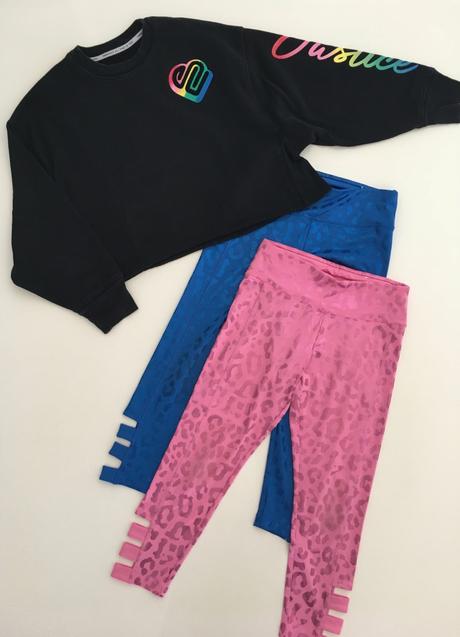 Dívčí komplet justice (10 - 12 let), 122–134