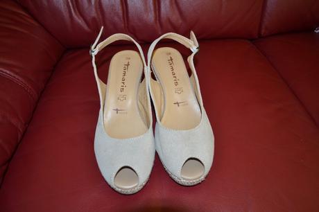 Tamaris kožené lodičky na klínku s otevřenou špič, tamaris,39