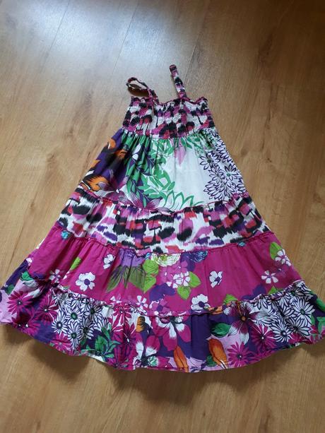 Krásné lehoučké veselé kyti šatičky, lindex,98