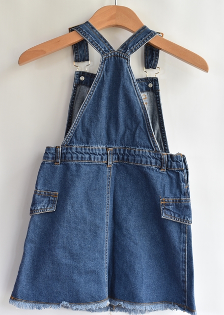 Sukně vel. 4 - 5 let, river island,110