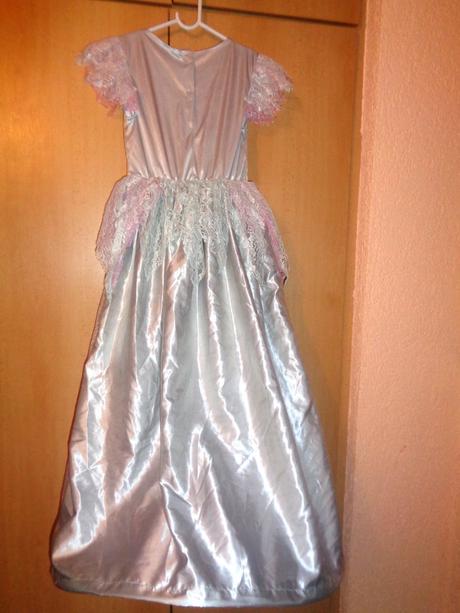 Karneval - královna hallouween - 11 -12 let,