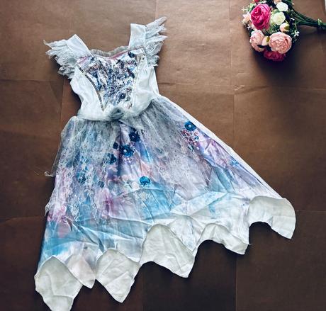 An2/ kostým princezna - v.3/4 roky,