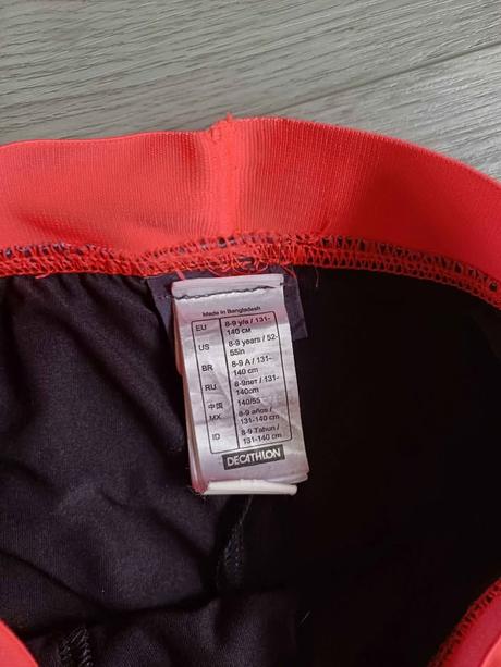 Funkční běžecké kraťasy, vel 8-9 let decathlon, decathlon,134