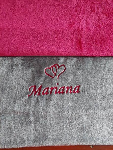 Deka s výšivkou jména na přání-více barev a obrázk,