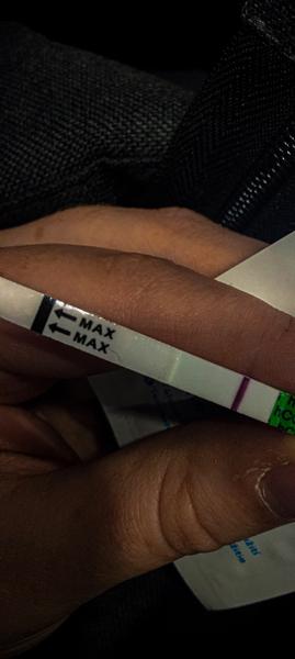 Těhu test. Vidíte na fotkách něco?