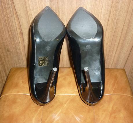 Černé lakované lodičky juliet, 39