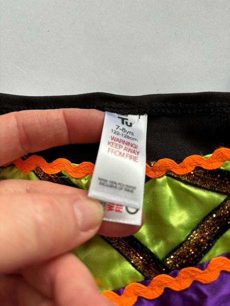 An15/ kostym čarodějka - v.7/8 let, 