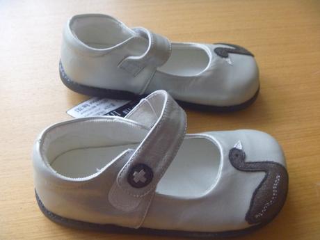 Nové barefoot stříbrné baleríny s labutí vel. 27, 27