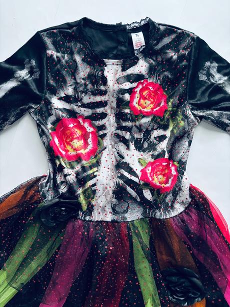 An26/ kostým kostlivka šaty - v.11/12 let zn. tu,