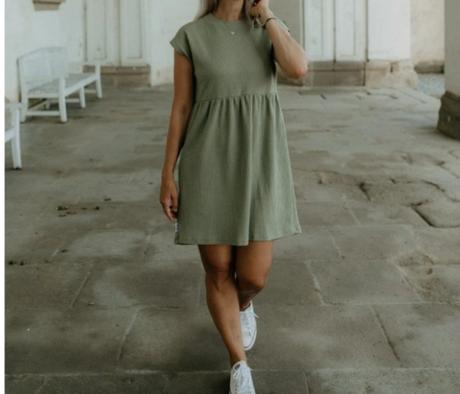 Ūpletove šaty 38,40, 38