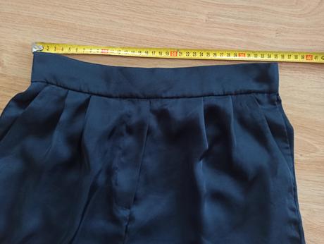 Šortky vel.s zn.h&m, h&m,s