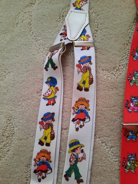 Kšandy pro holčičku,