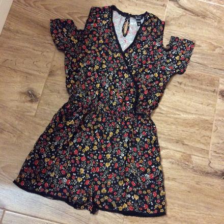 Lehoučký letní overal, new look,158