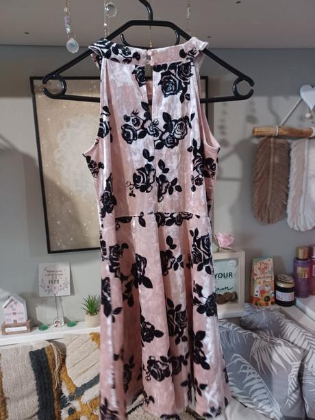 Společenské šaty lindex 134/140, 140