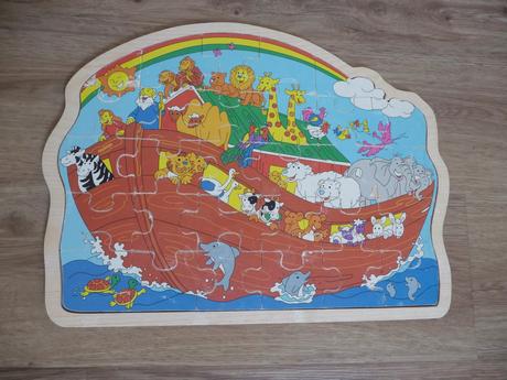 Dřevěné puzzle noemova archa 43 x 32 cm 29 dílků,