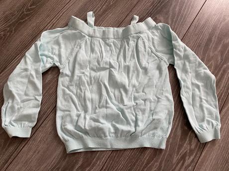 Svetr s odhalených rameny, h&m,134