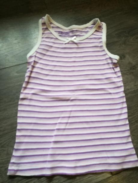 3x dívčí tílko, lupilu,86